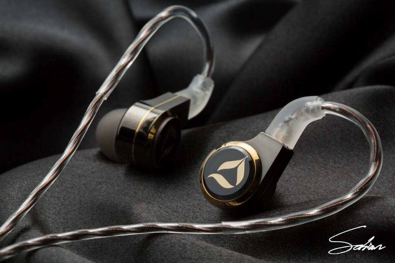 オーディオ機器 イヤフォン A First Look: DITA Audio Dream XLS | The Headphone List
