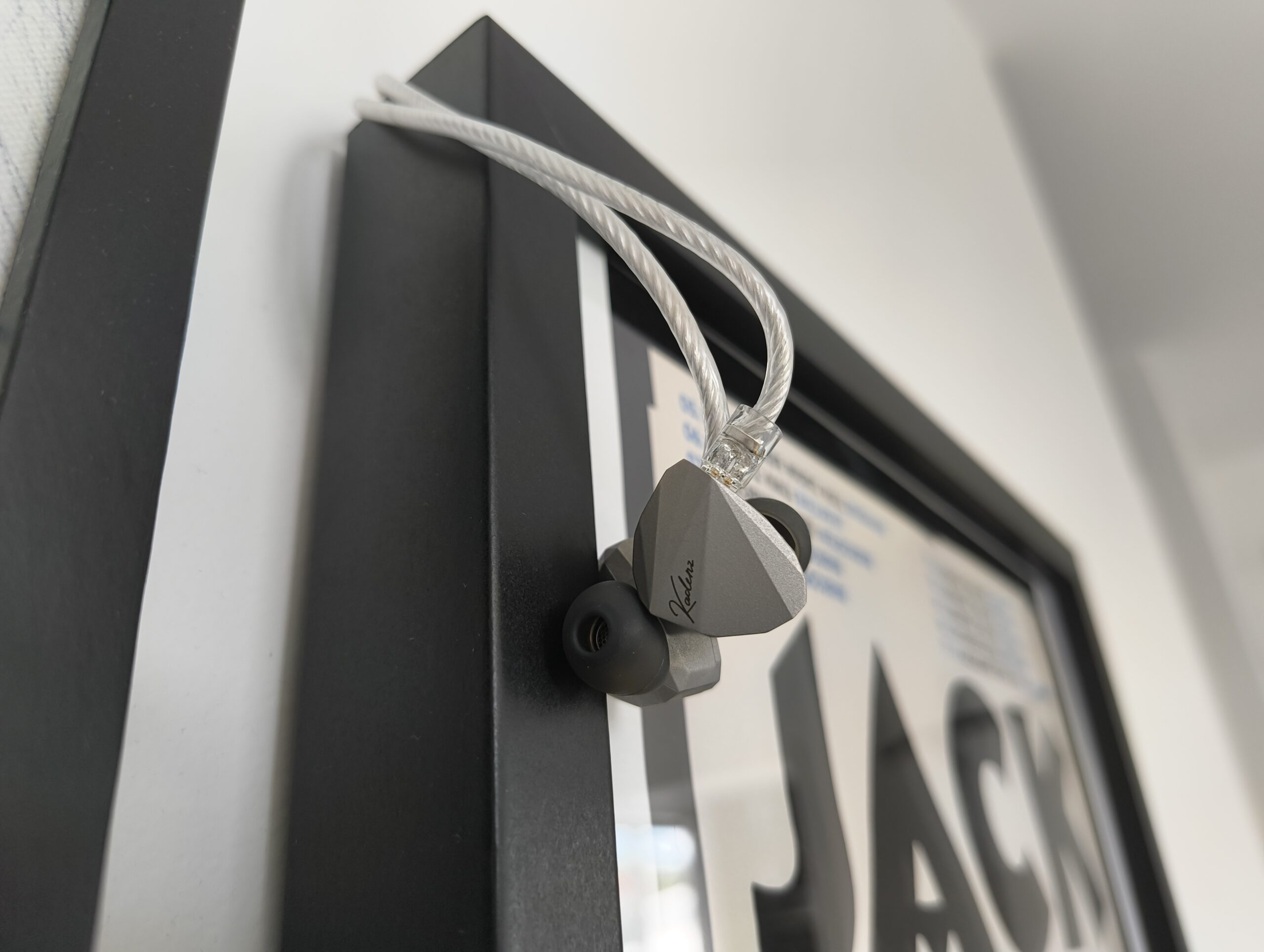 Moondrop Kadenz Review | The Headphone List