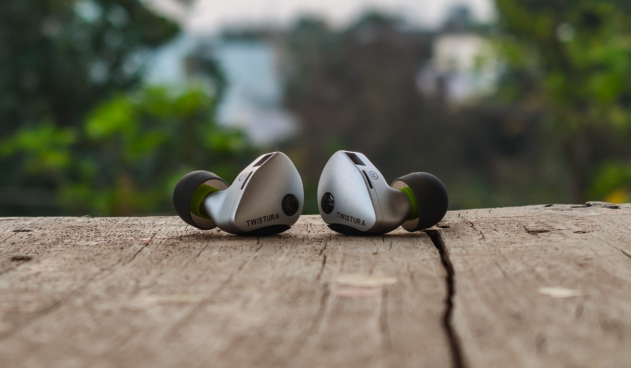 Sony MDR-EX600 Review | The Headphone List